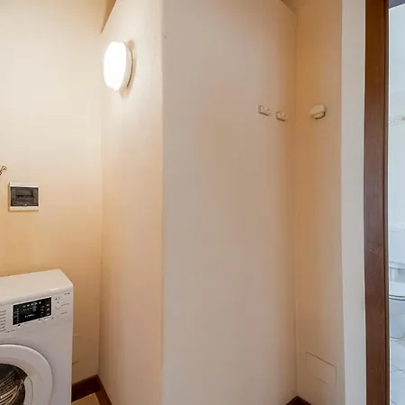 아파트 Porto Sole Vacation 산레모